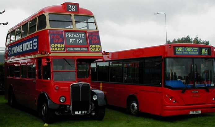 London Transport AEC Regent 3RT Weymann RT191