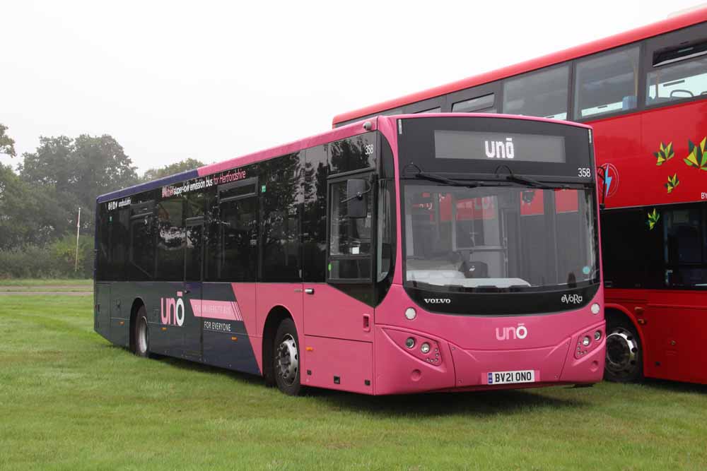 UNO Volvo B8RLE MCV Evora 358