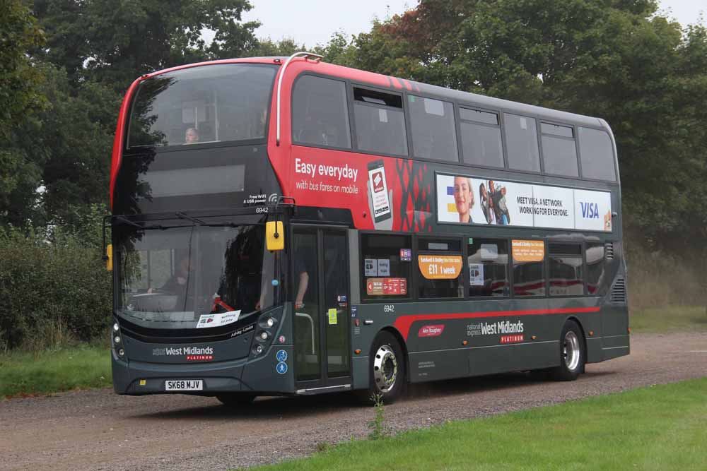 National Express West Midlands Alexander Dennis Enviro400MMC 6942 Platinum