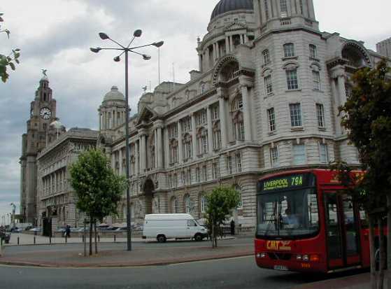 CMT Volvo/Wright by Liver Building