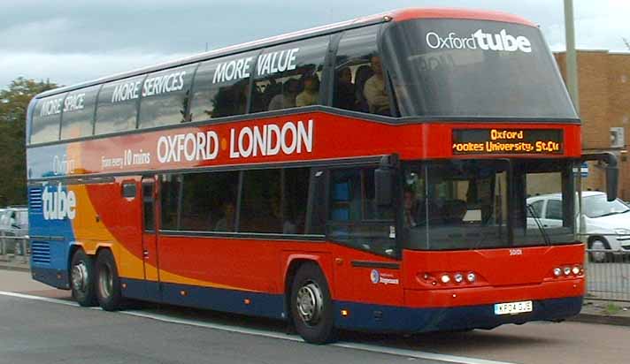 The first Oxford Tube Neoplan Skyliner 50101