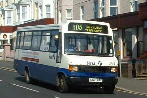 Western National Mercedes 811D