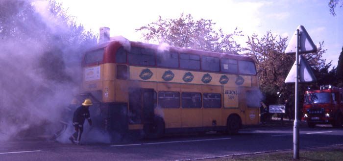 Bee Line Bristol VRTSL ECW 948 on fire