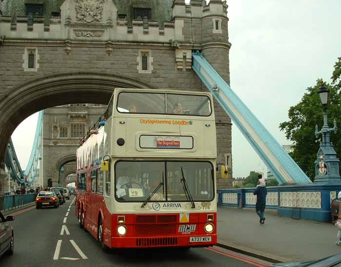 Original London Sightseeing Tour Hong Kong MCW Metrobus