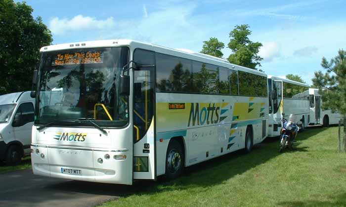 Motts Travel Volvo B7R Plaxton MT07MTT