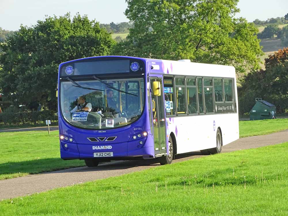 Diamond Bus Midlands VDL SB200 Wright 32134