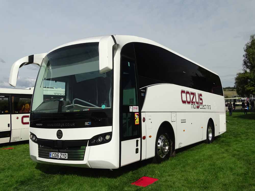 Cozys Executive Midi Hire Volvo B8R Sunsundegui CO16ZYO