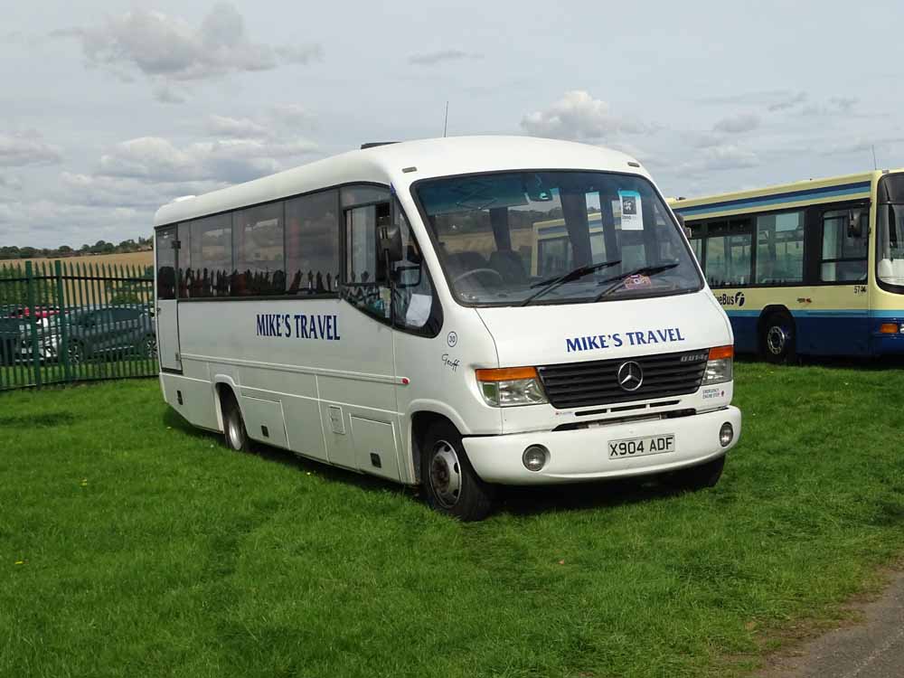 Mikes Travel Mercedes O814D Plaxton Cheetah 30