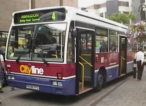 Oxford Bus Company Volvo B10B Plaxton Verde 638